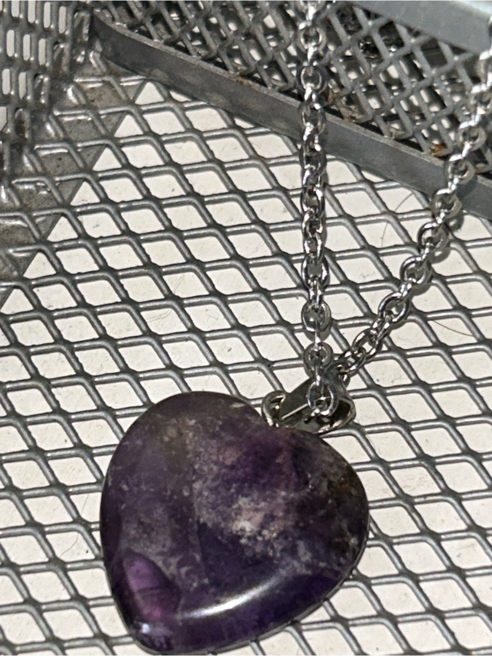 Purple Heart Shaped Amethyst Pendant Necklace -NWOT Stainless Steel Necklace - Picture 2 of 2